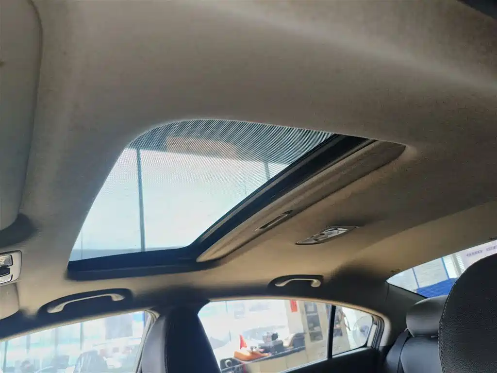 Kia K3 2015 1.6L Automatic GLS фото 14