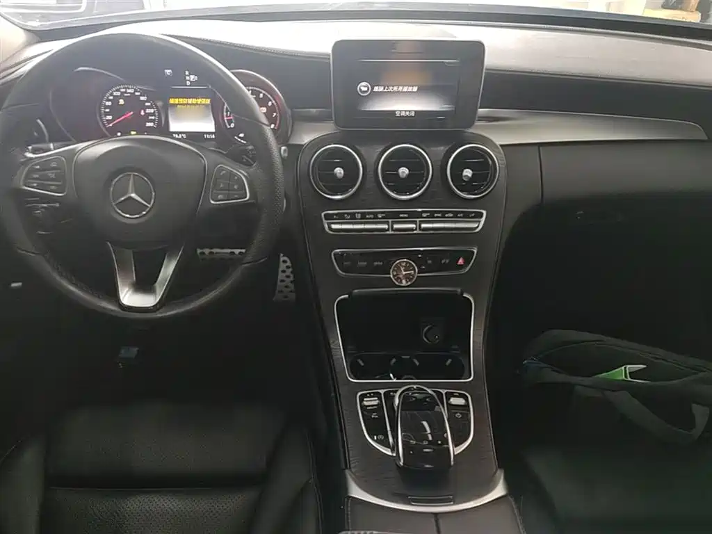 Mercedes-Benz C-Class 2015 Facelift C 200 L Sport фото 10