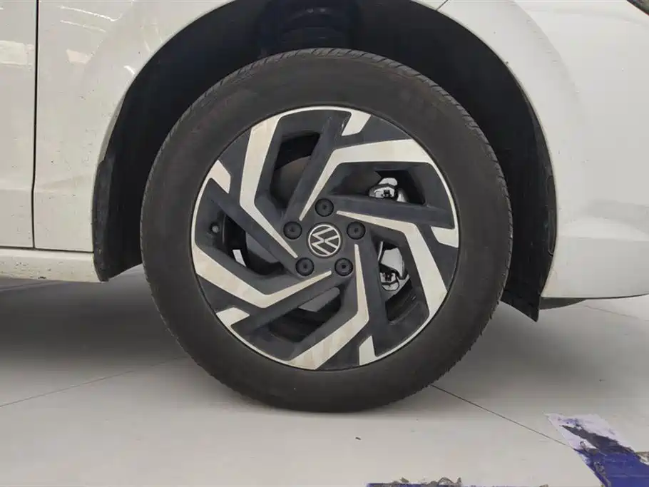 Volkswagen Lavida 2025 PRO 1.5T Starlight Edition (Basic) фото 6
