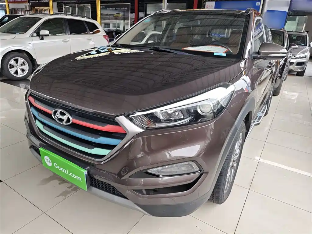 Hyundai Tucson 2015 1.6T Dual Clutch 2WD Leading фото 2