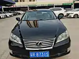 Фото 1 - Lexus ES