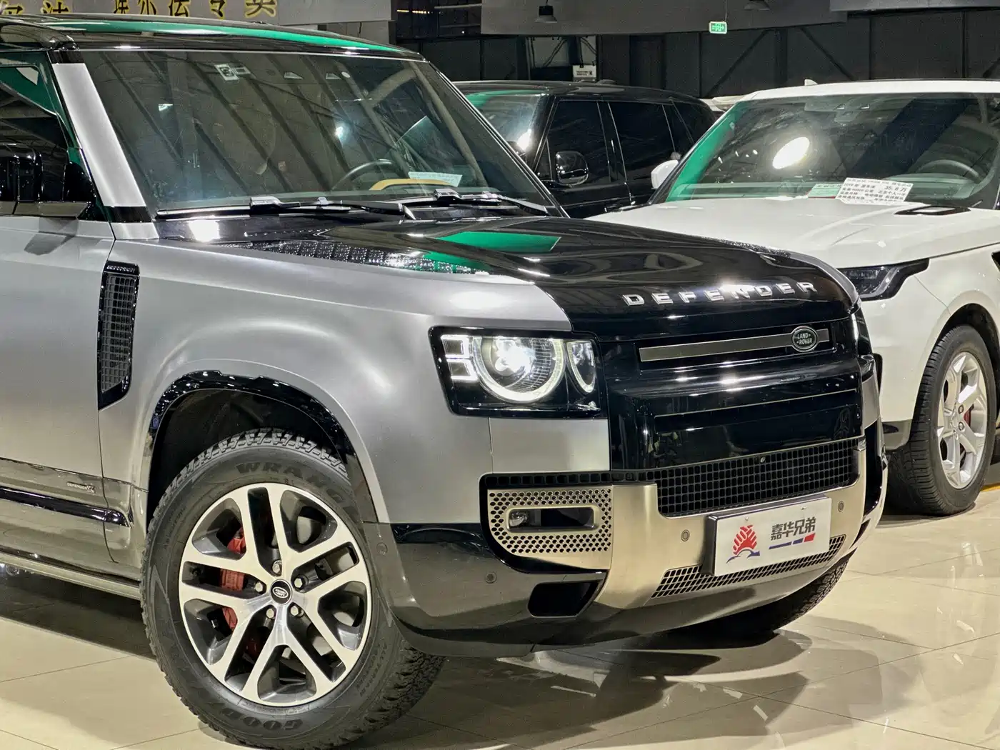 Land Rover Defender 2022 110 P400 X фото 6
