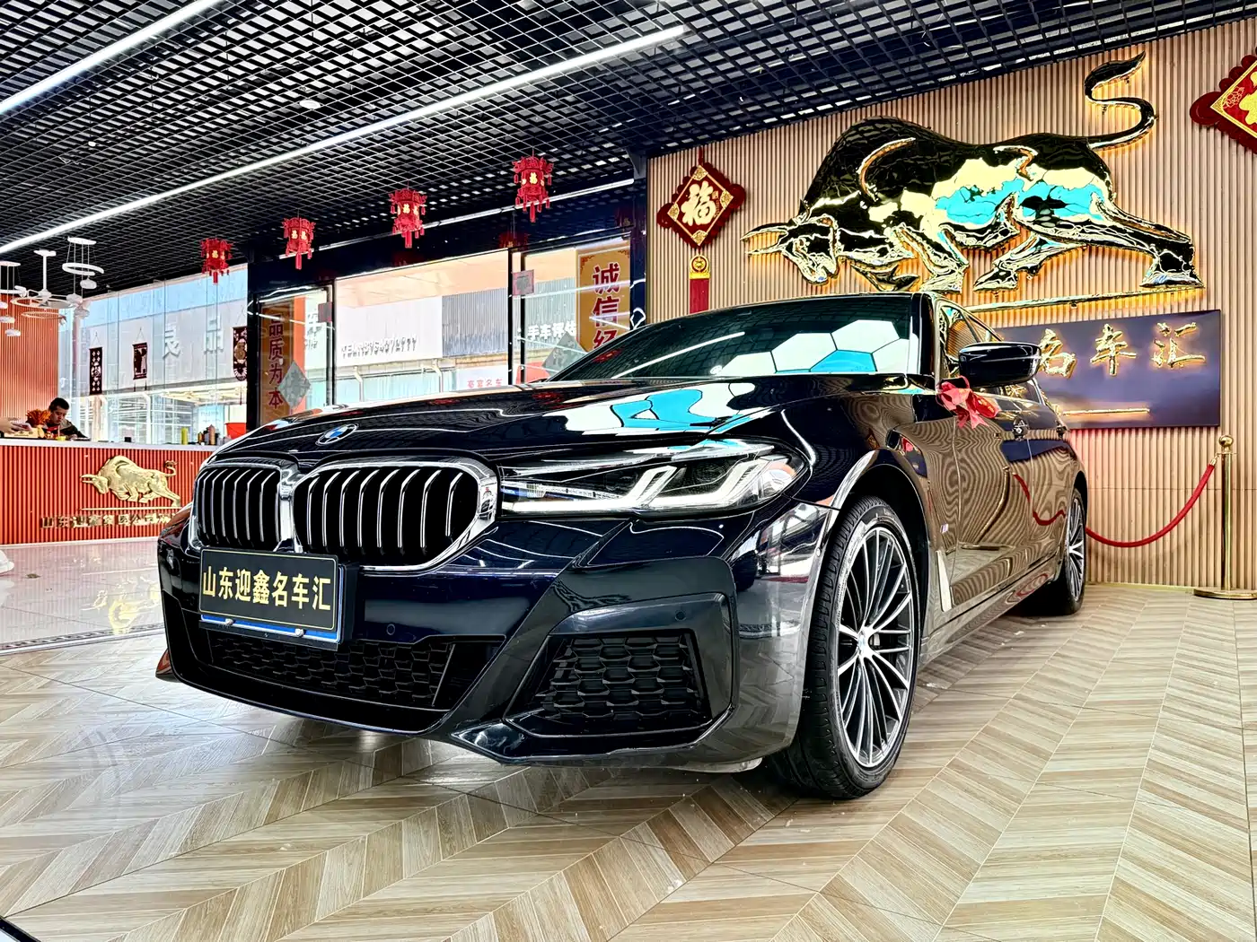 BMW 5 Series 2021 530Li Leading M Sport Package фото 5