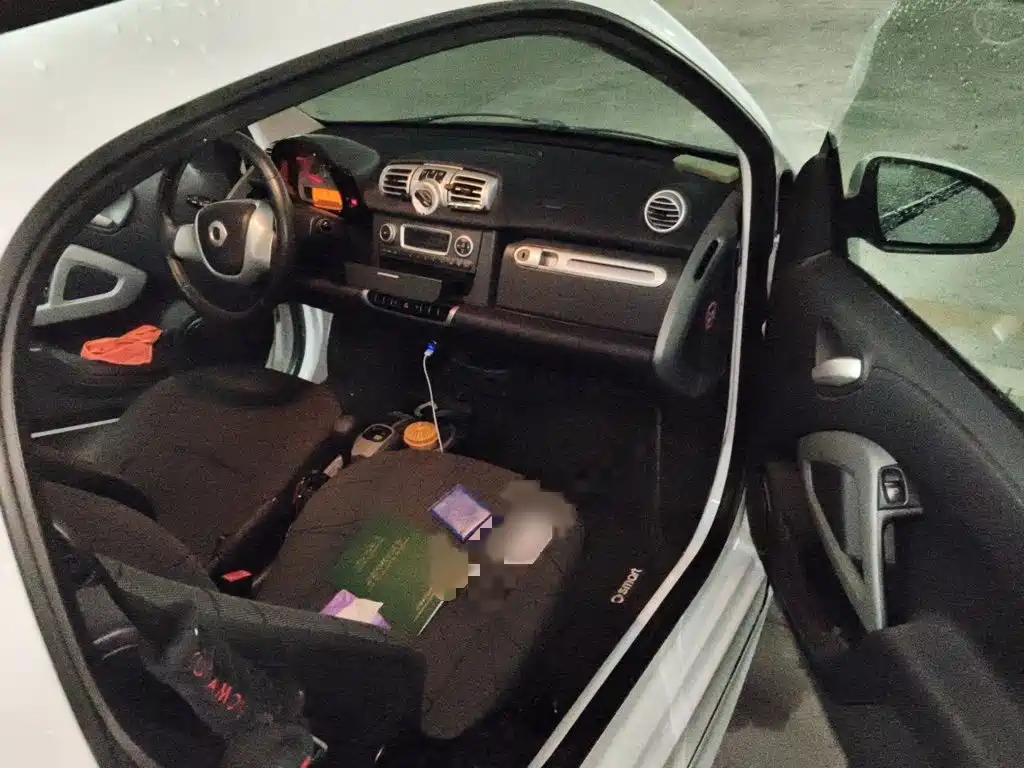 smart fortwo 2014 2012 1.0 MHD Hardtop Standard