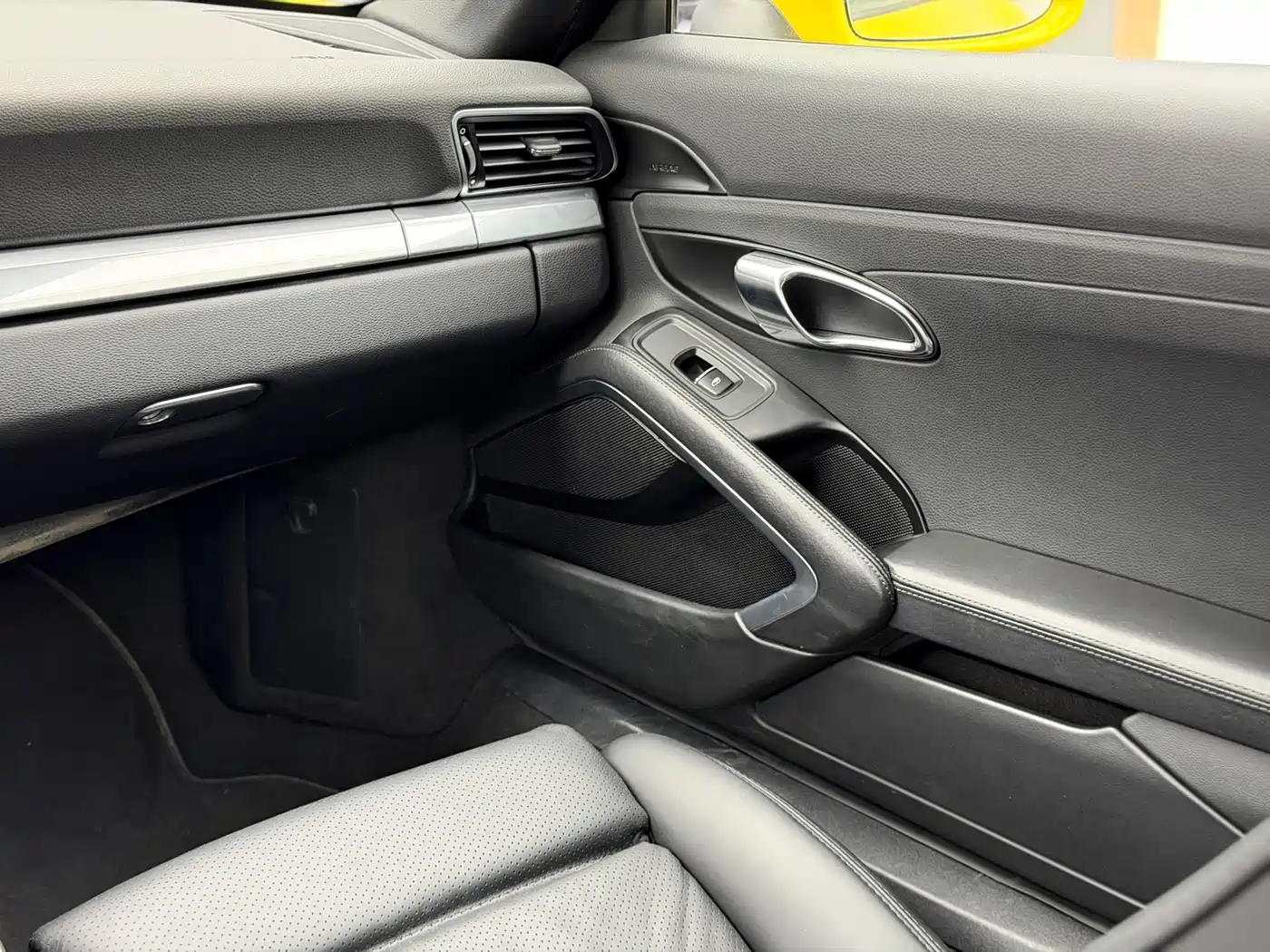 Porsche 911 2016 Carrera 3.0T фото 10