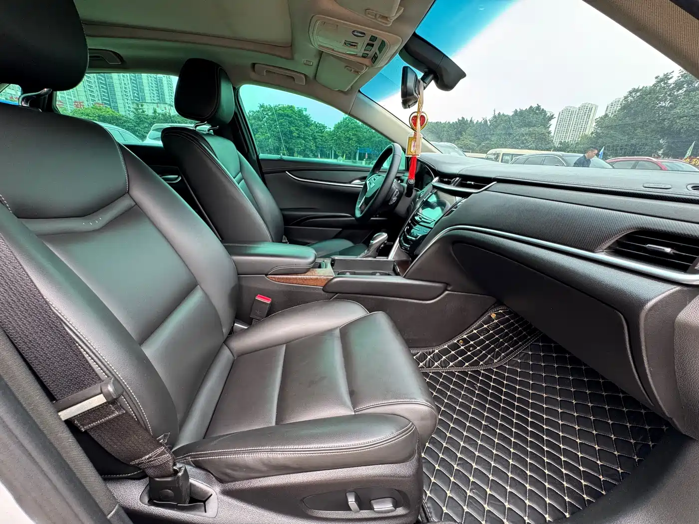 Cadillac XTS 2018 28T Technology фото 9