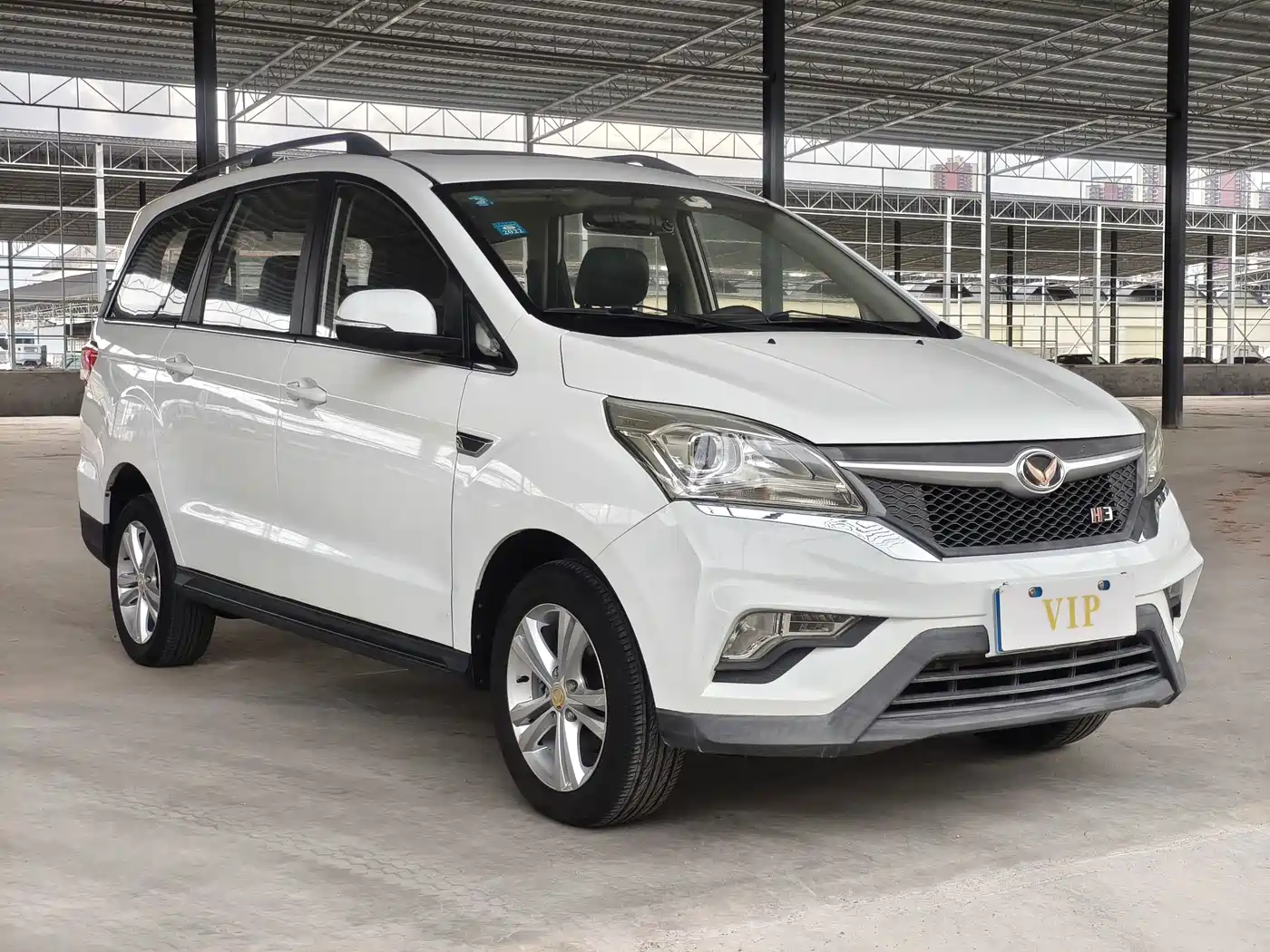 BAIC Huansu H3 2016 2015 1.5L Manual Luxury