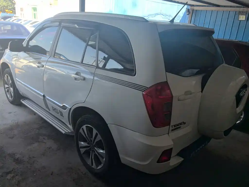 Chery Tiggo 3 2016 2015 1.6L Manual Zhi Shang Memorial Edition