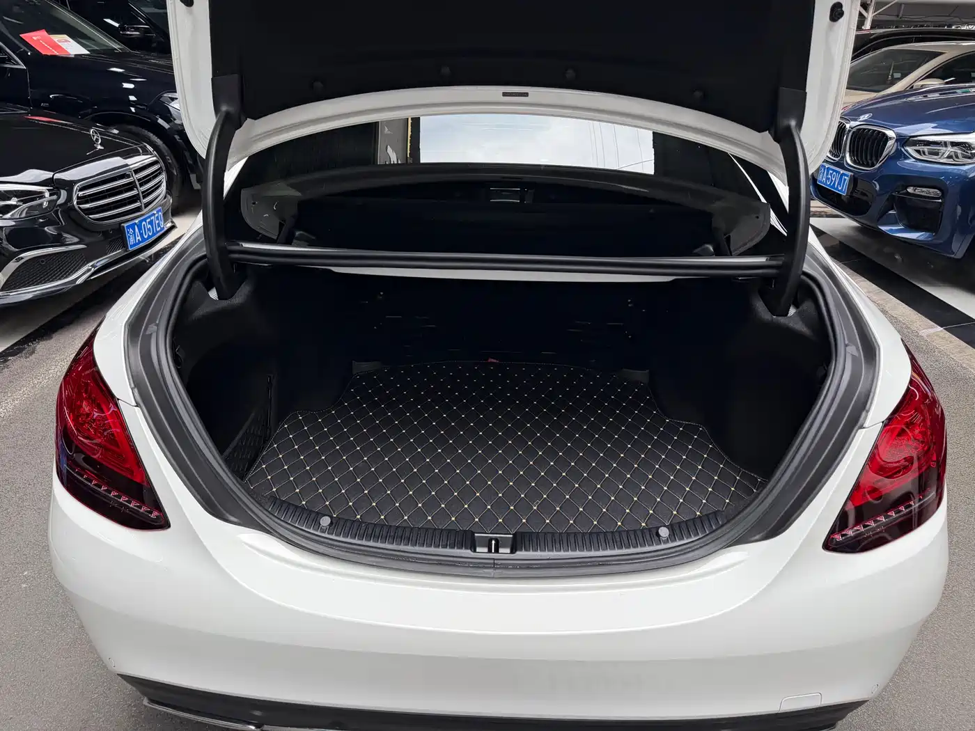 Mercedes-Benz C-Class 2019 Facelift C 260 L Sport фото 31