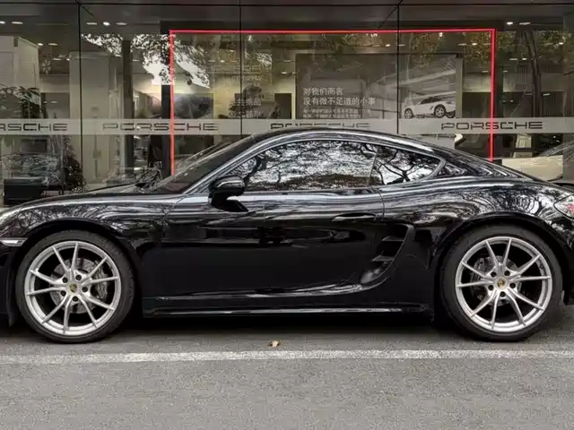 Porsche 718 2020 Cayman 2.0T — фото 3