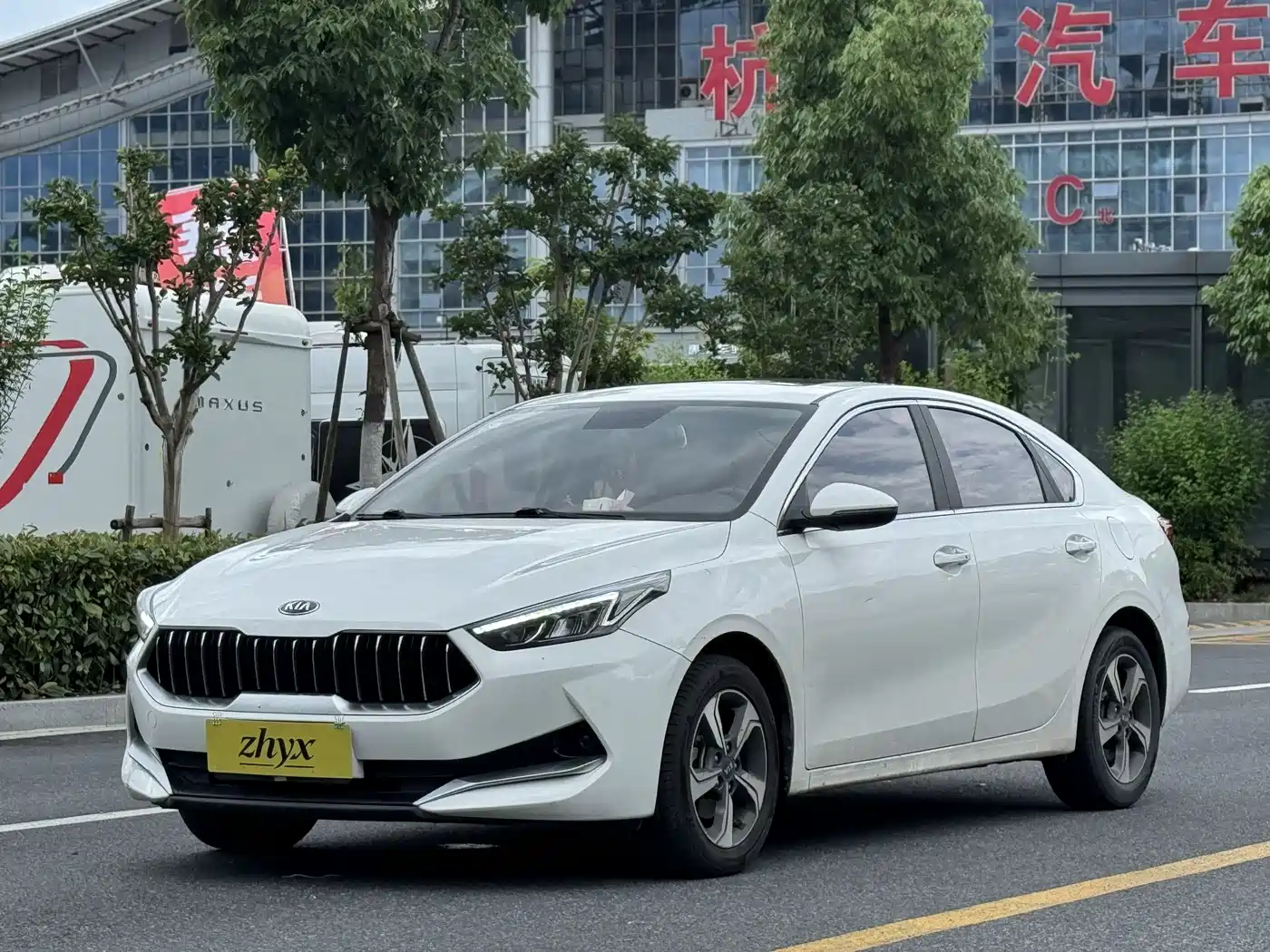 Kia K3 2019 1.5L CVT Smart Connect Edition