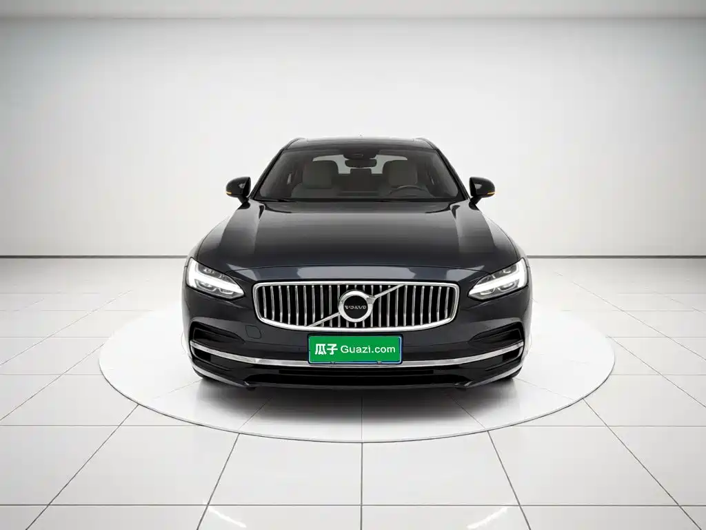Фото 3 - Volvo S90