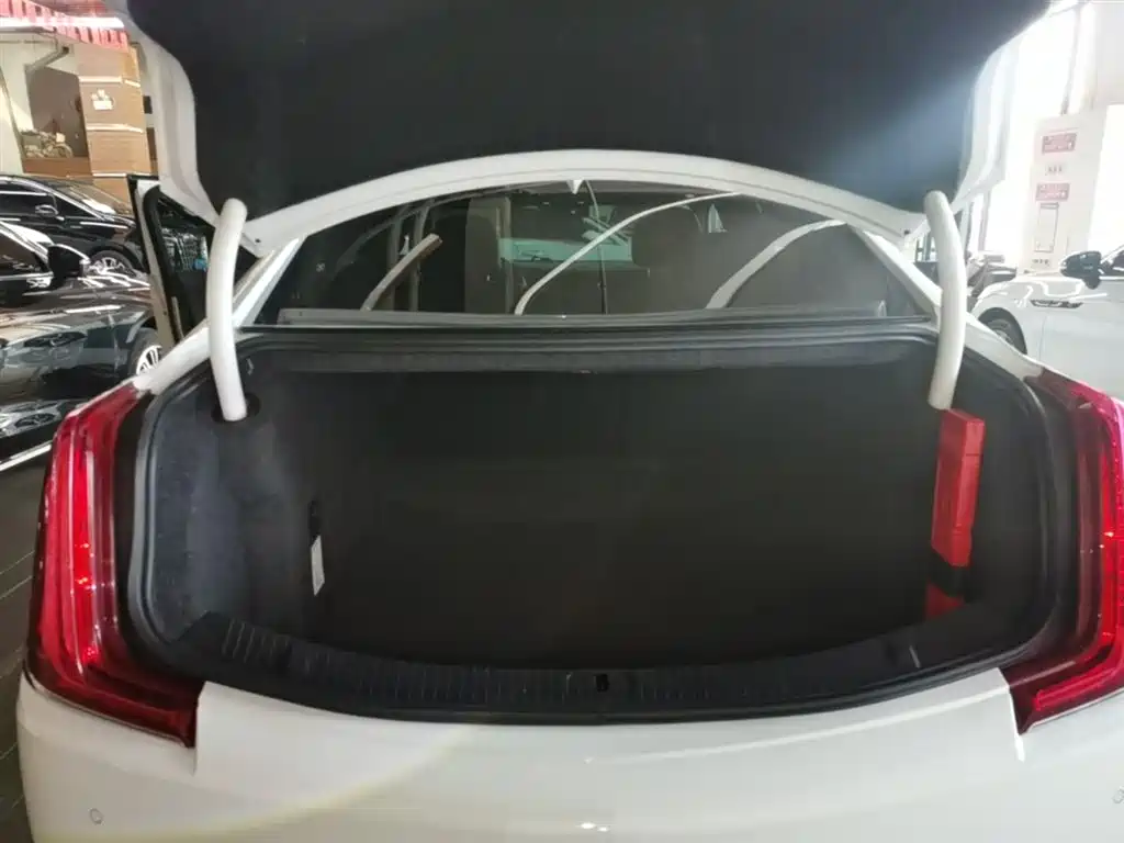 Cadillac XTS 2018 28T Elite фото 19