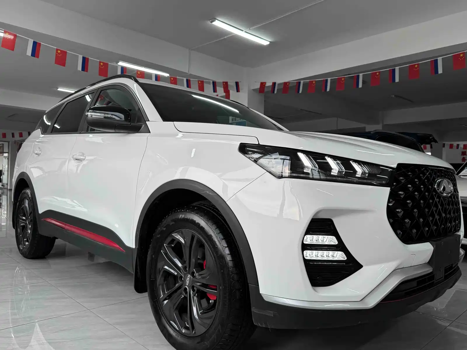 Photo 3 - Chery Tiggo 7