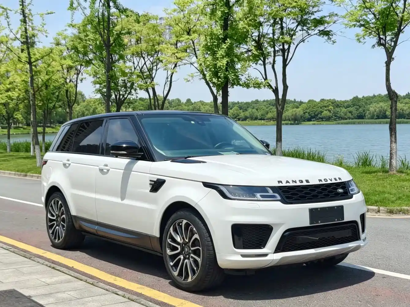 Land Rover Range Rover Sport 2016 3.0 SDV6 HSE