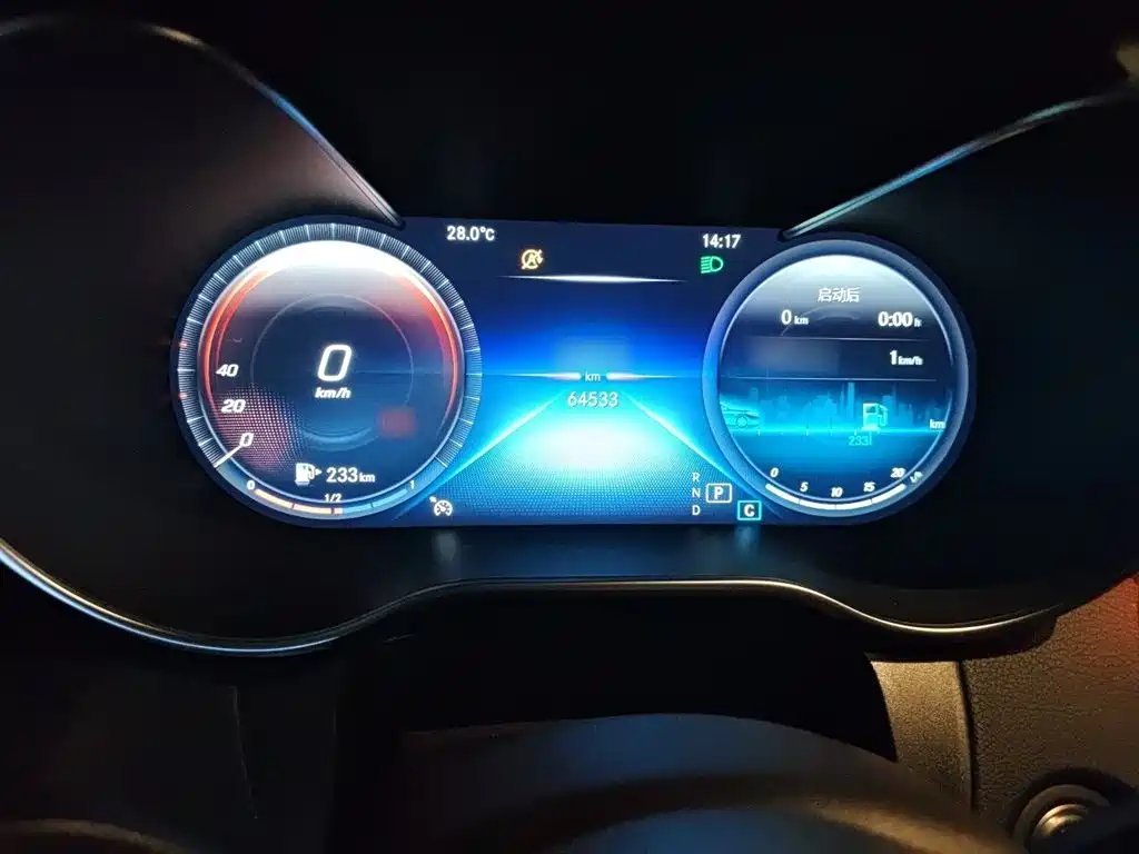 Mercedes-Benz GLC 2021 GLC 260 L 4MATIC Luxury фото 4