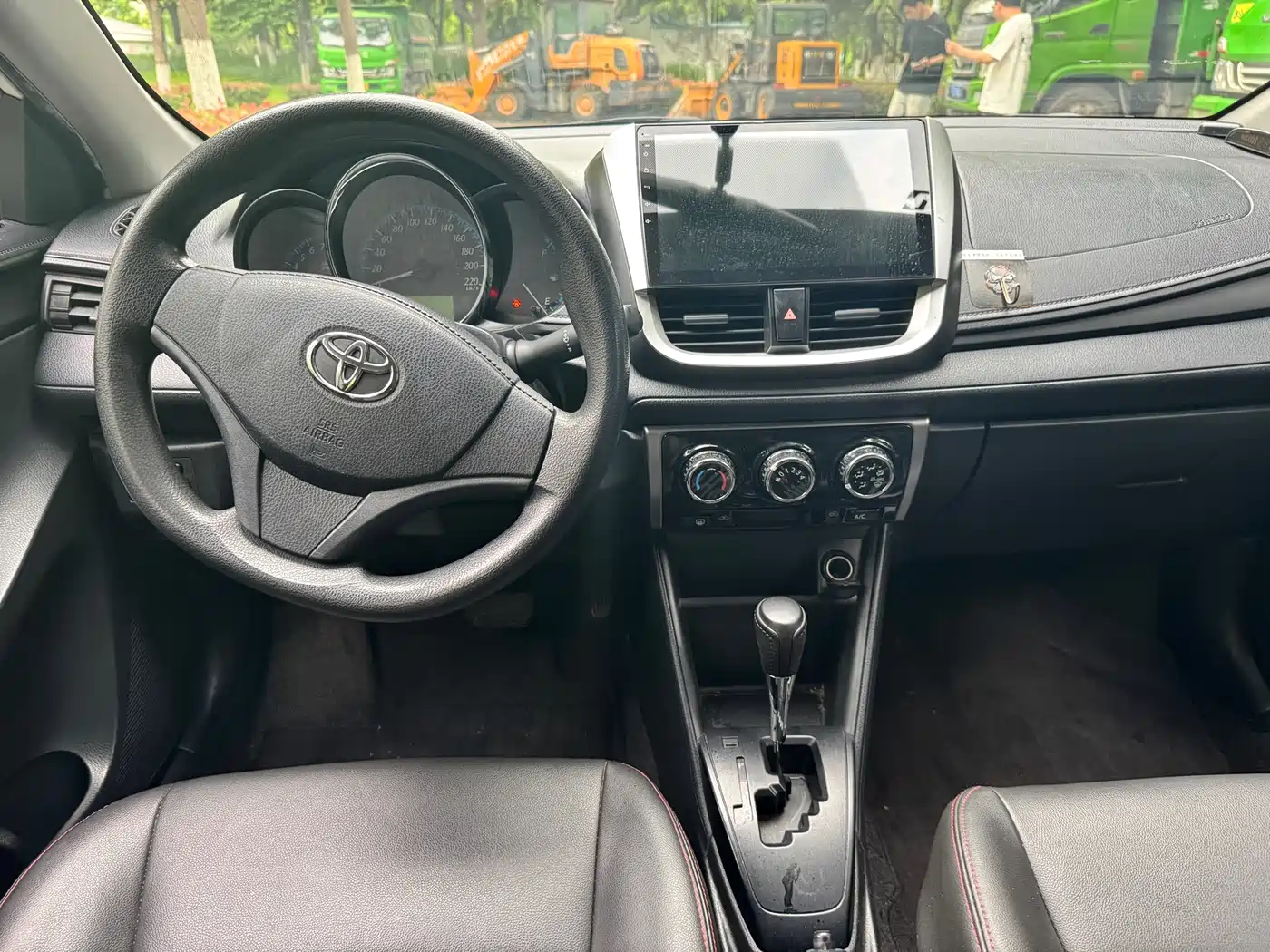 Toyota YARiS L Zhi Xuan 2019 1.5E CVT MeiDong Edition China VI фото 9