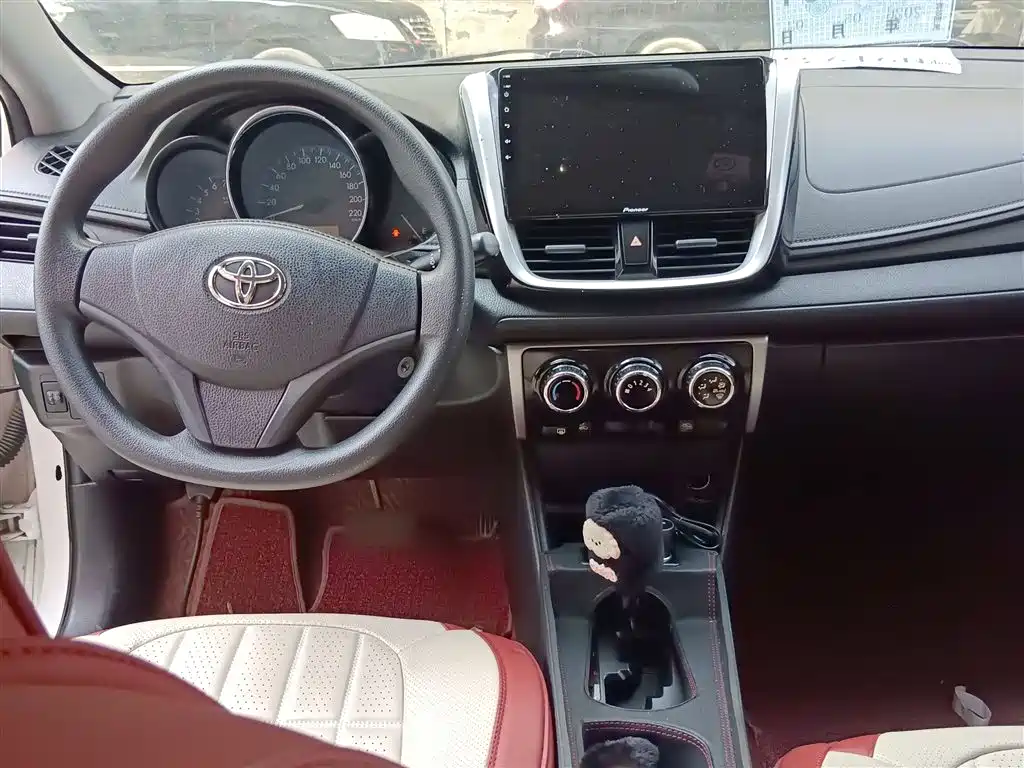 Toyota Vios FS 2017 1.5L CVT Fengchi Edition фото 10