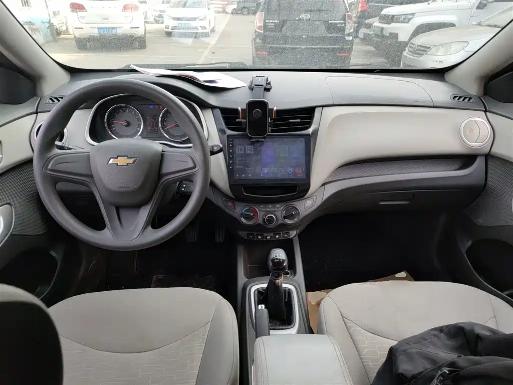 Chevrolet Sail 2015 Sail 3 1.5L Manual Ideal Sunroof Edition фото 10