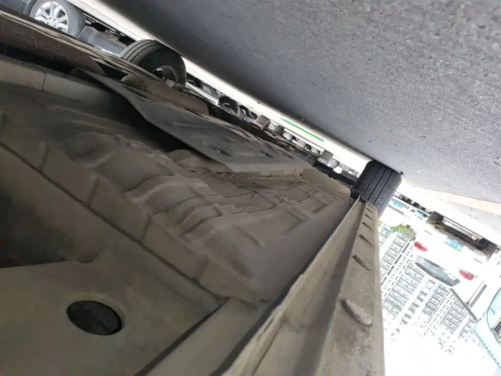 Chevrolet Sail 2015 Sail 3 1.5L Manual Ideal Sunroof Edition фото 22