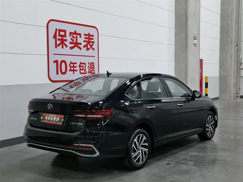 Volkswagen Lavida 2024 Model 1.5L Automatic 5 Million Edition фото 2