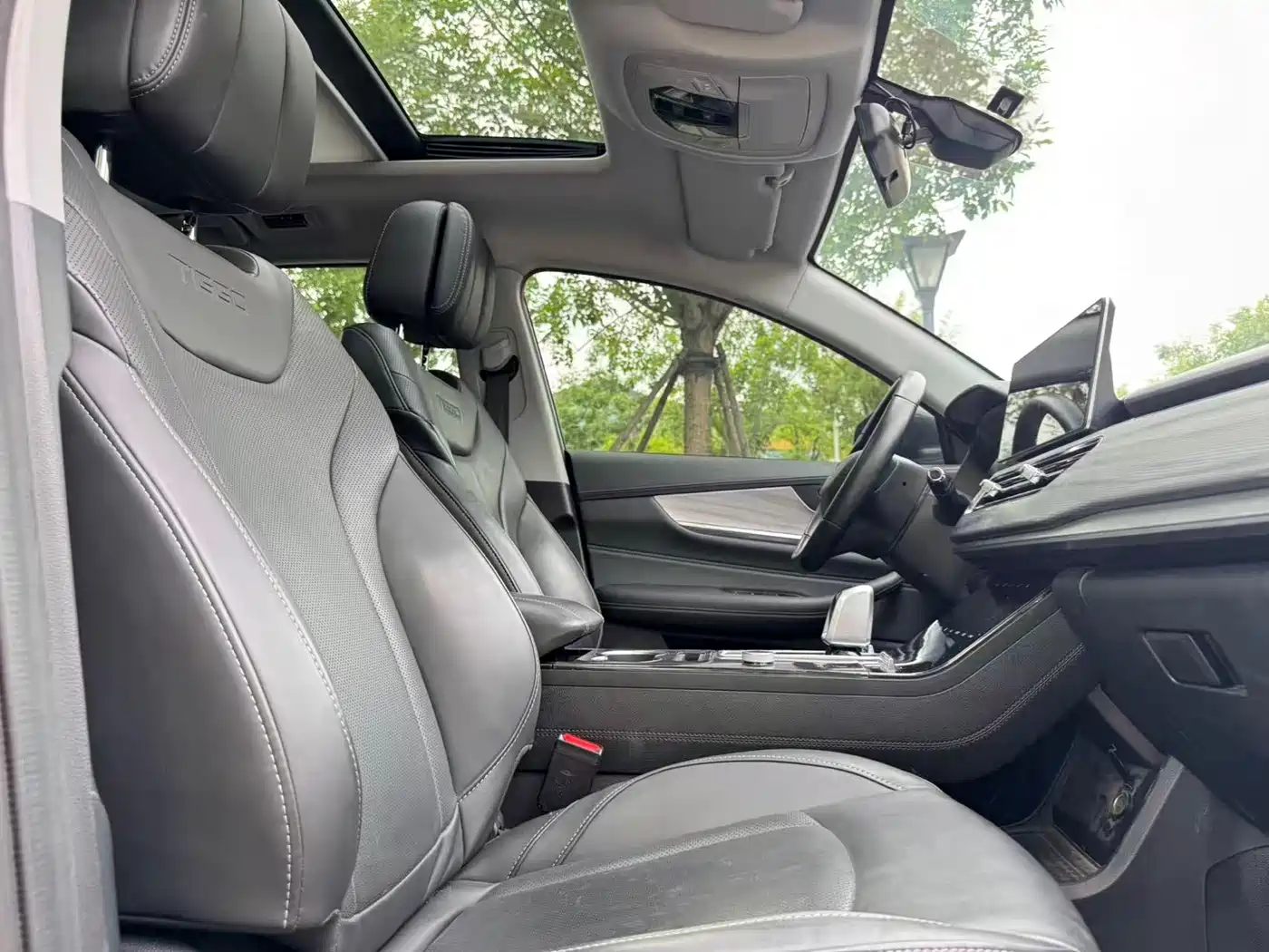 Photo 11 - Chery Tiggo 8