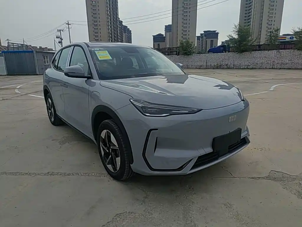 Geely Galaxy Galaxy E5 2026 2026 530km Voyager Edition