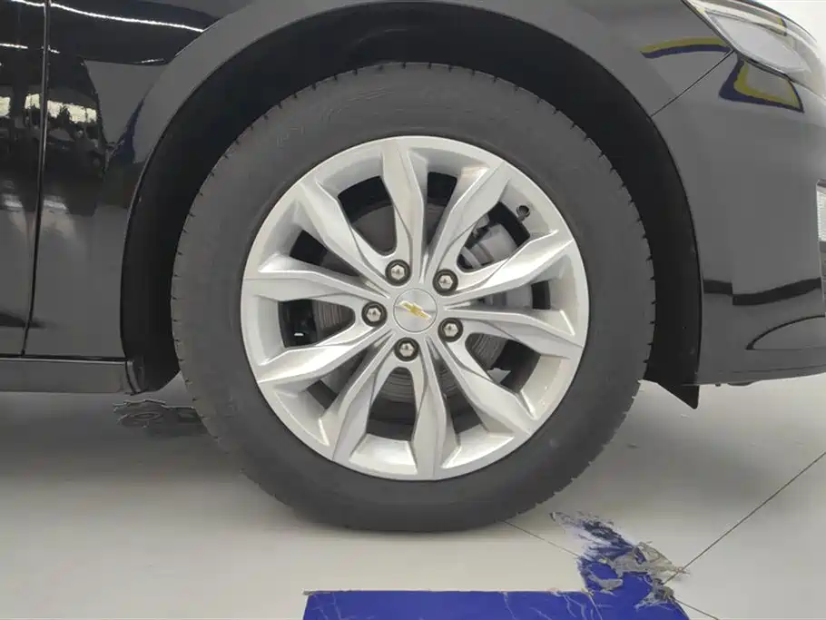 Chevrolet Malibu XL 2023 1.5T RS Edition фото 6