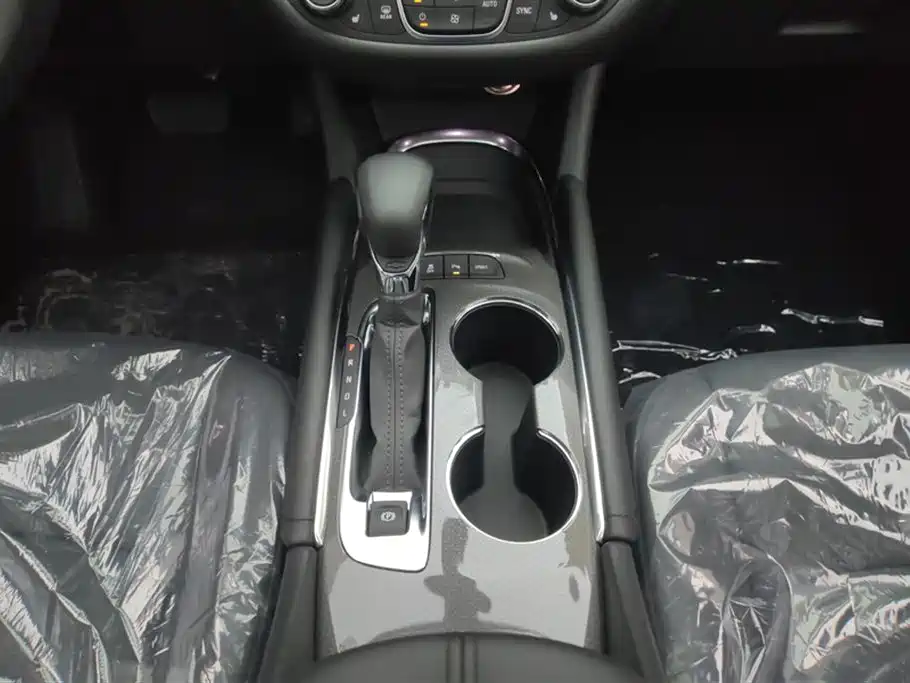Chevrolet Malibu XL 2023 1.5T RS Edition фото 16