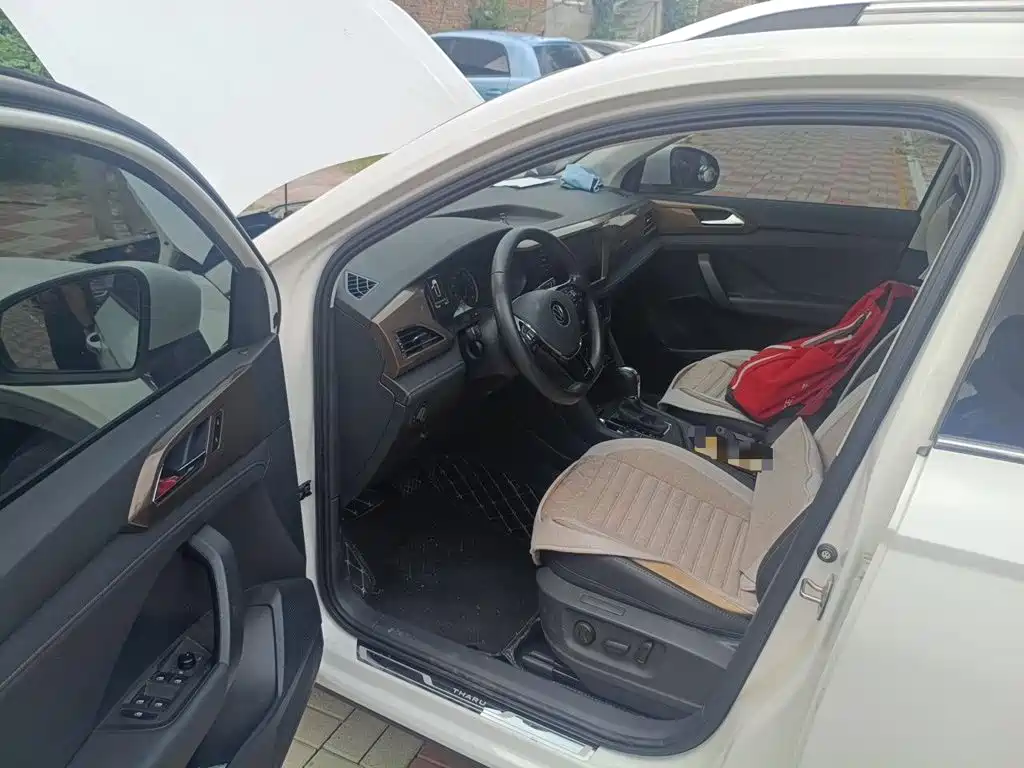 Volkswagen Tharu, миниатюра 17