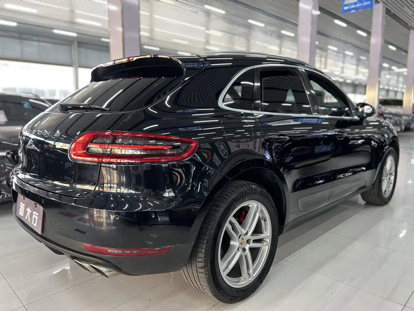 Porsche Macan 2017 Macan 2.0T фото 7