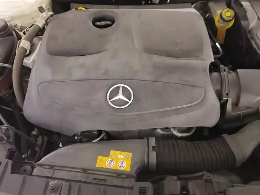 Mercedes-Benz GLA 2017 GLA 220 4MATIC Luxury фото 10