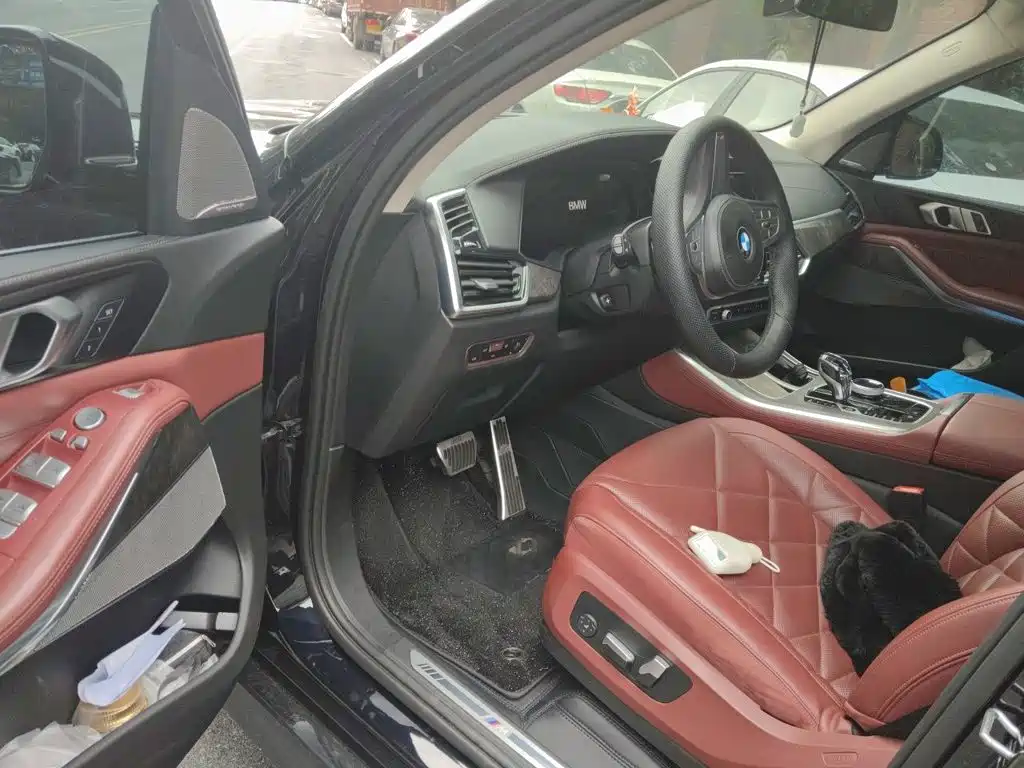 BMW X5 2022 2022 xDrive 30Li Premium M Sport Package