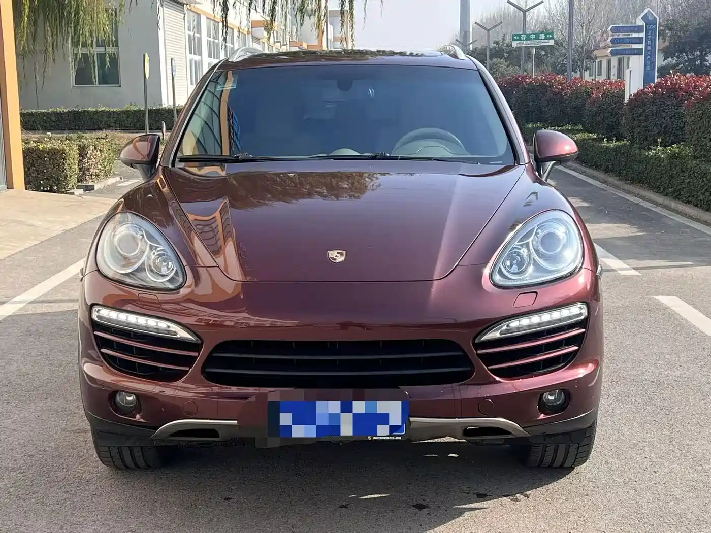 Фото 1 - Porsche Cayenne