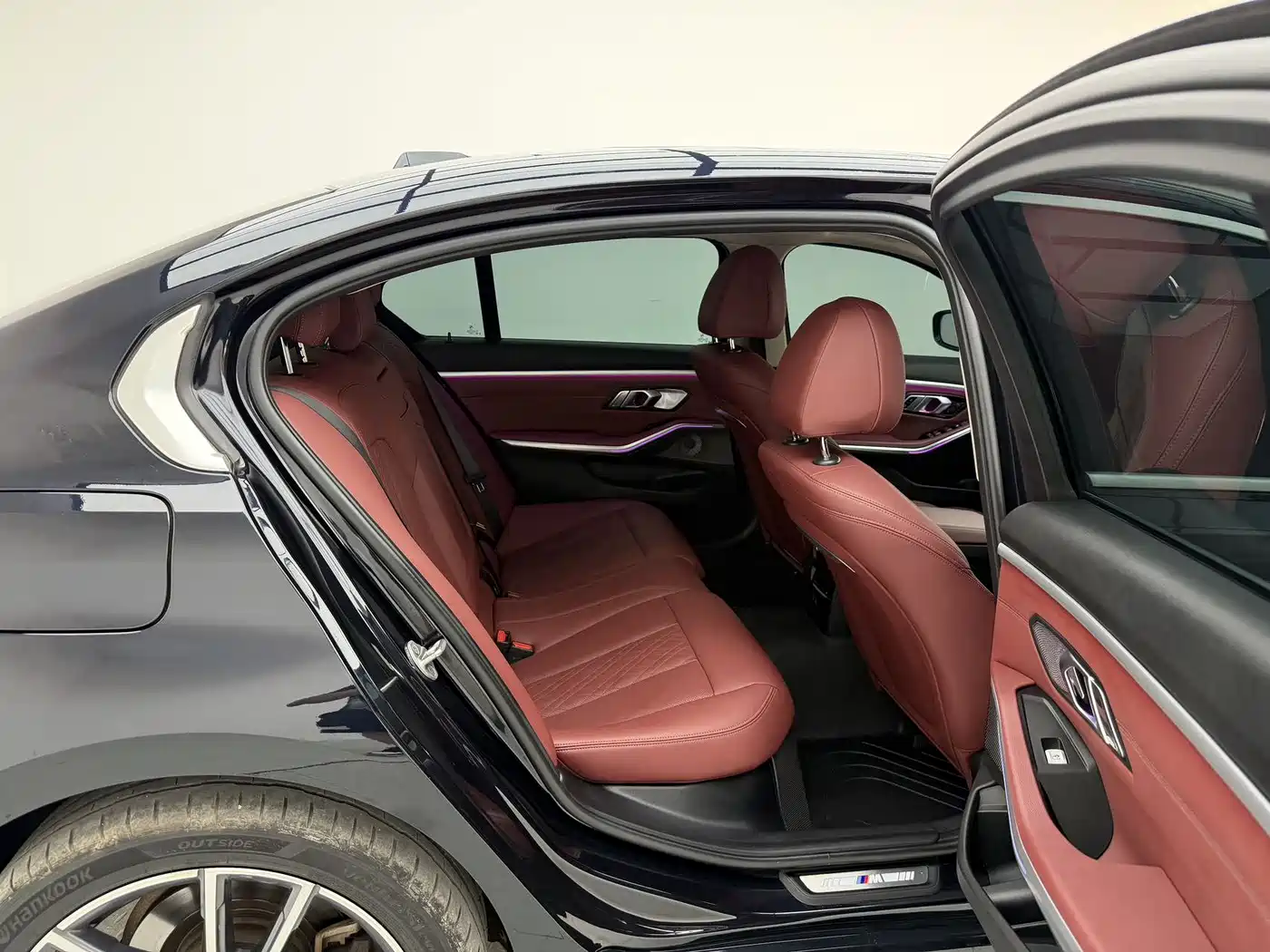 BMW 3 Series 2023 320Li M Sport Package фото 12