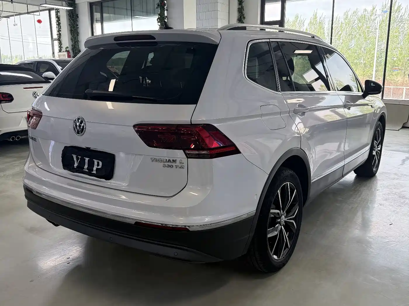 Volkswagen Tiguan L 2018 330TSI Automatic 2WD Flagship Edition фото 9