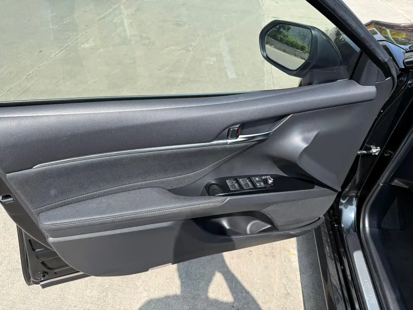 Toyota Camry 2021 2.5G Luxury Edition фото 9