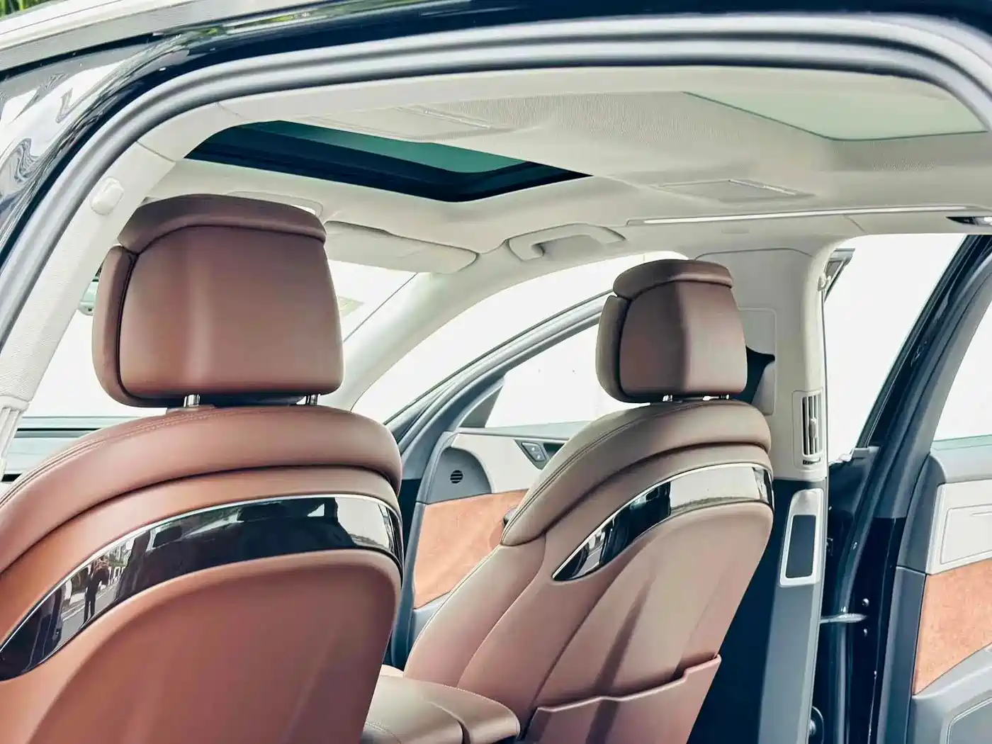 Фото 7 - Audi A8