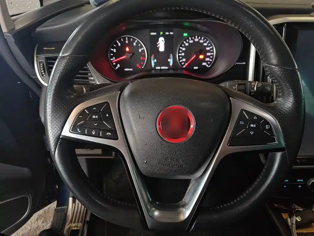 BYD Song MAX 2017 1.5T Auto Smart Luxury 7-Seater фото 3