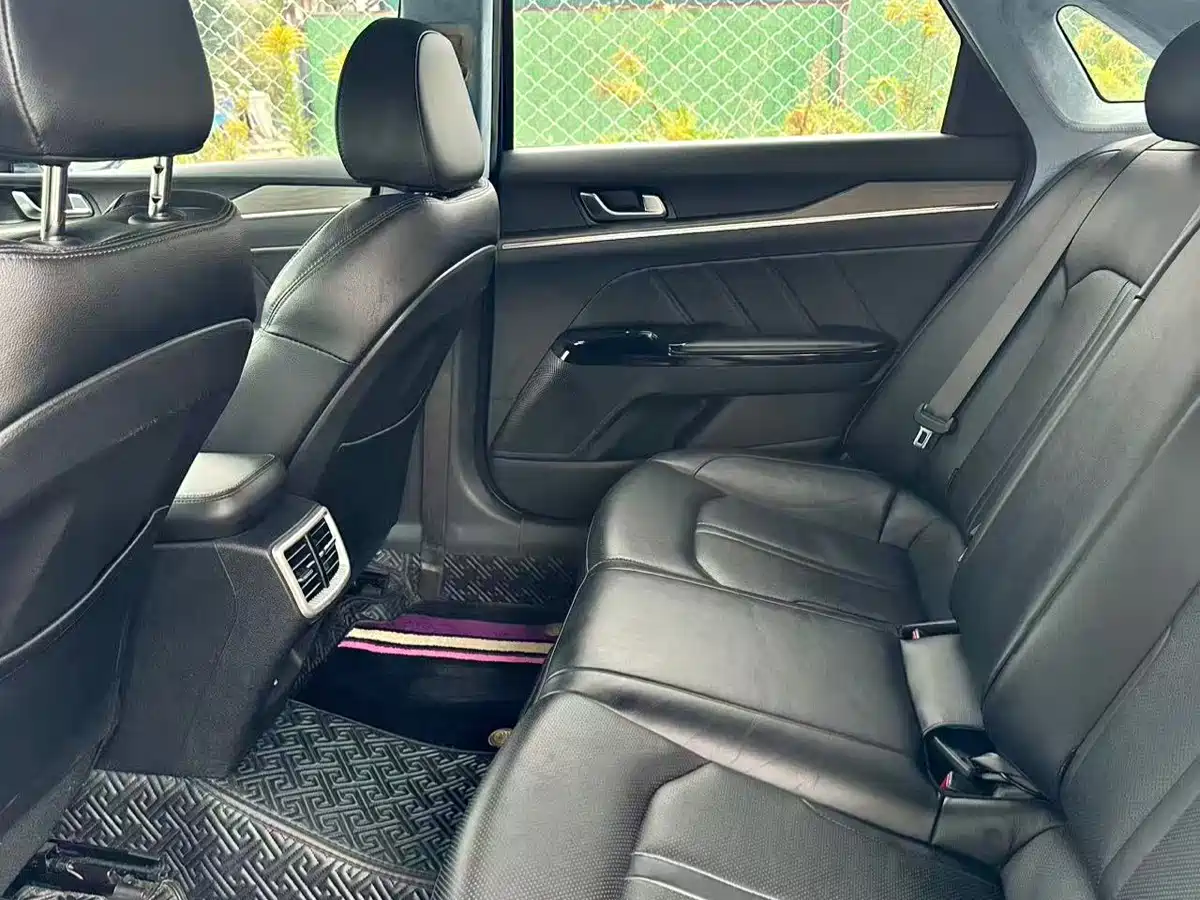 Kia K5 2020 380T GT-Line Premium Tech Version фото 5