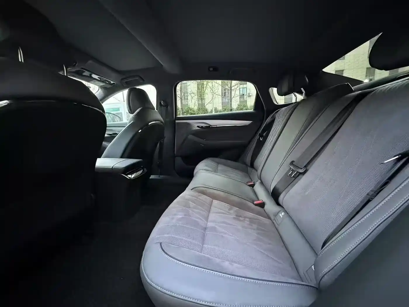 Voyah Auto VOYAH Zhuiguang 2023 4WD Flagship Edition фото 6