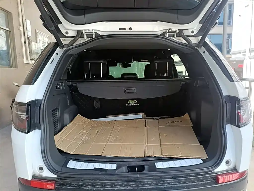 Land Rover Discovery Sport 2022 Model 249PS R-Dynamic S Performance Edition 5-Seater фото 19