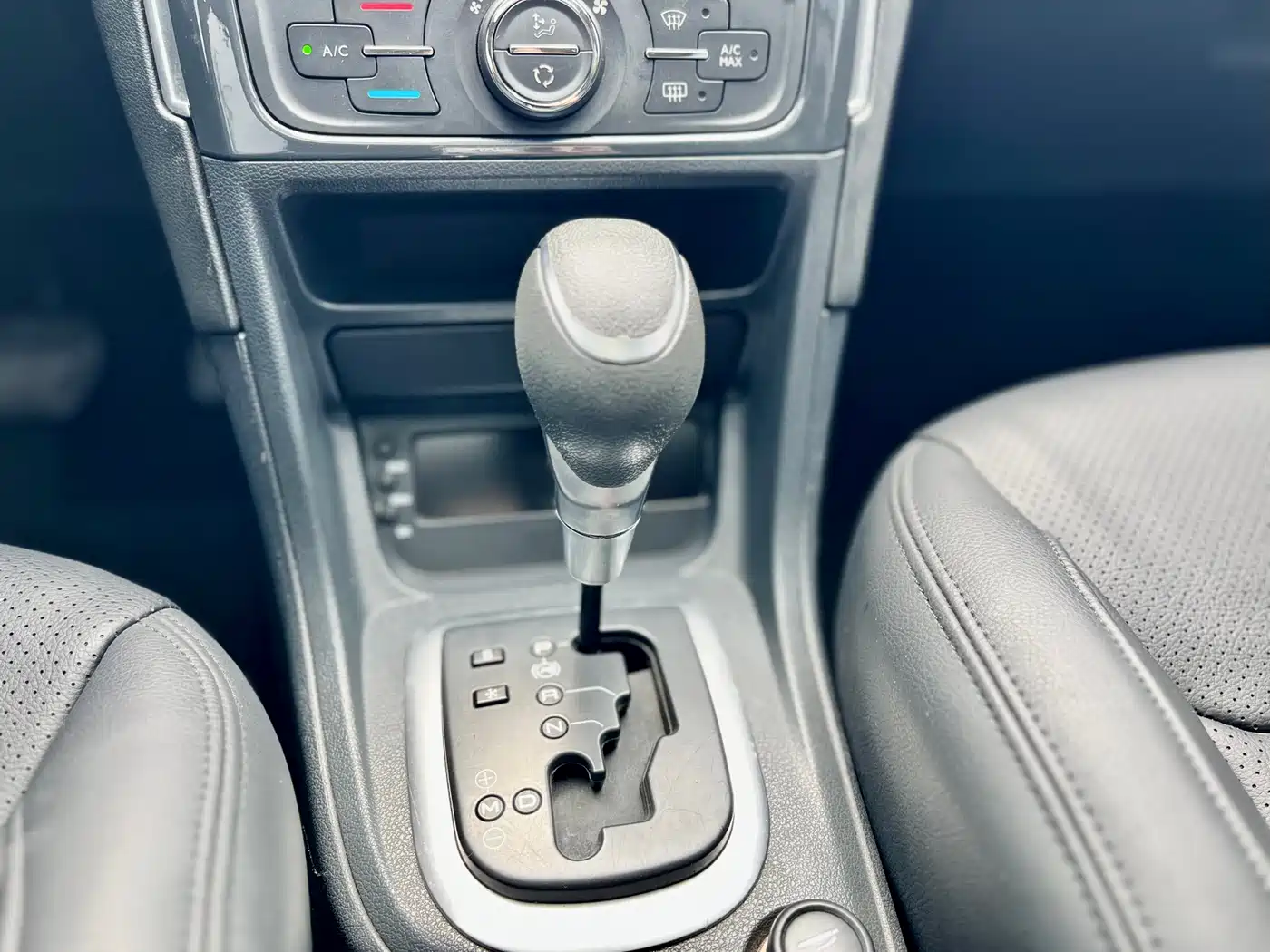 Peugeot 308 2014 2013 Model 1.6L Automatic Trend Style