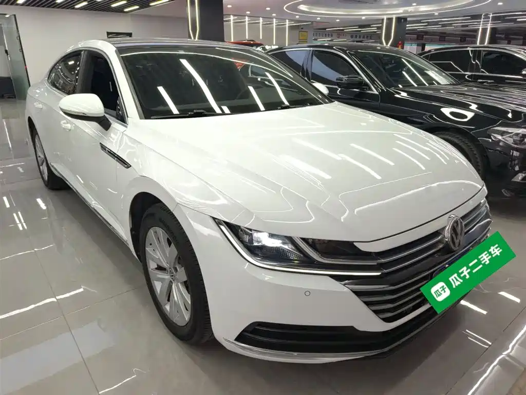 Volkswagen FAW-Volkswagen CC 2020 330TSI Elegance Version China VI фото 4
