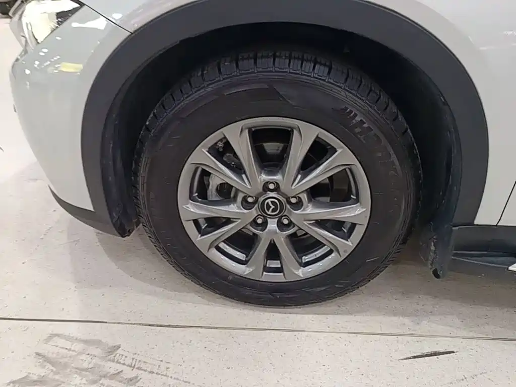 Фото 23 - Mazda CX-4