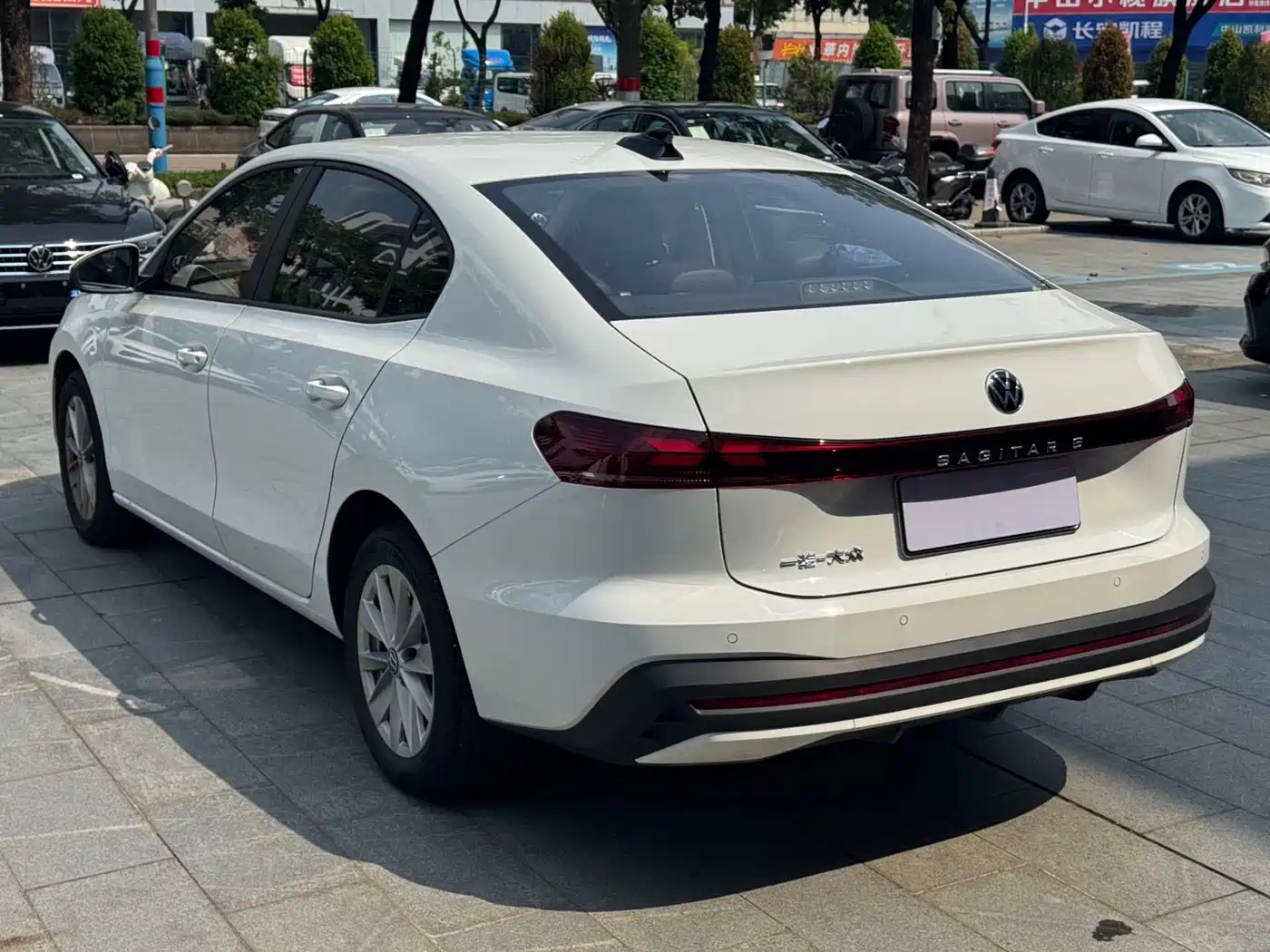 Volkswagen Sagitar, миниатюра 9