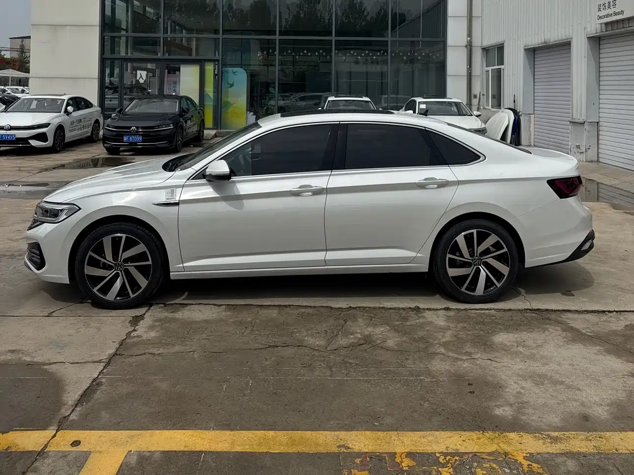 Volkswagen Sagitar 2025 300TSI DSG Excellence Edition фото 3