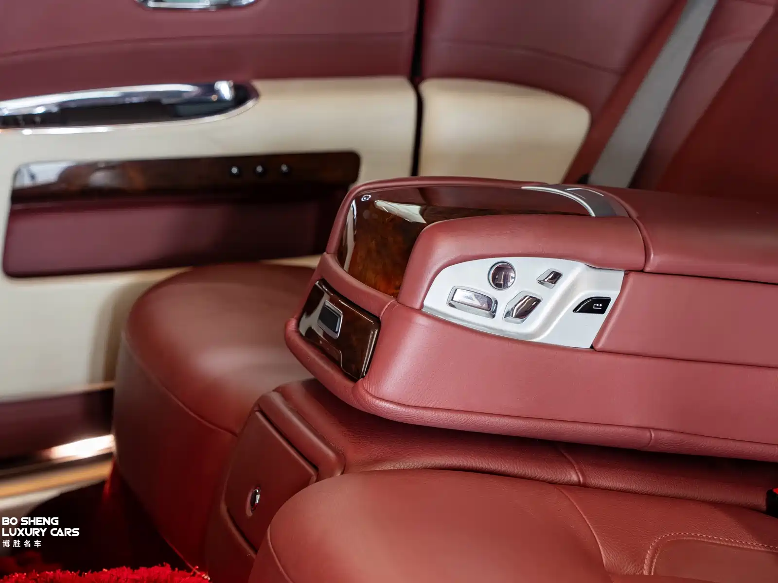 Фото 20 - Rolls-Royce Ghost