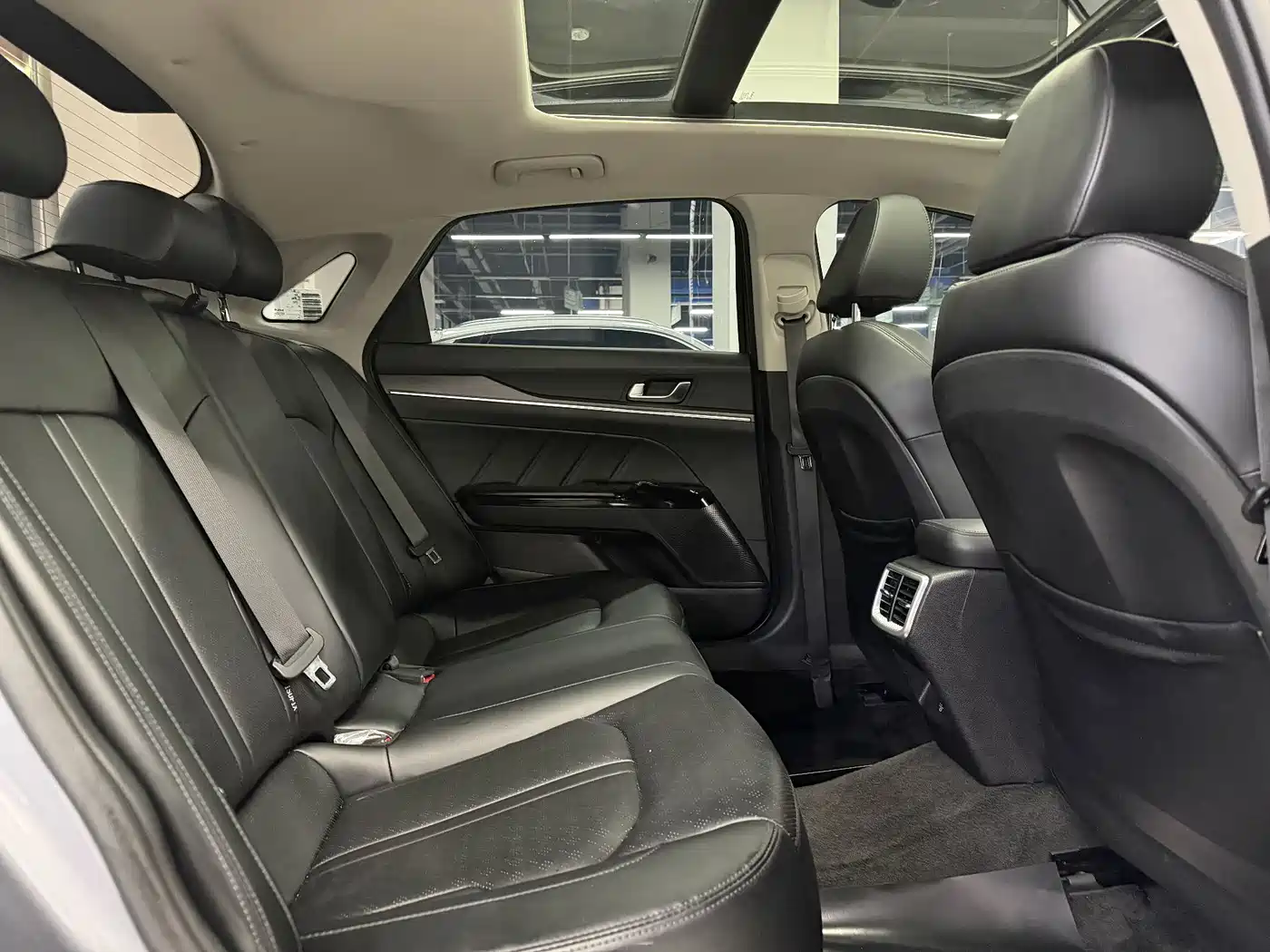 Kia K5 2021 270T CVVD Renewal Edition фото 7