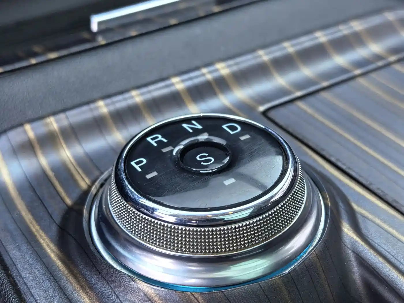 FORD SHARP WORLD